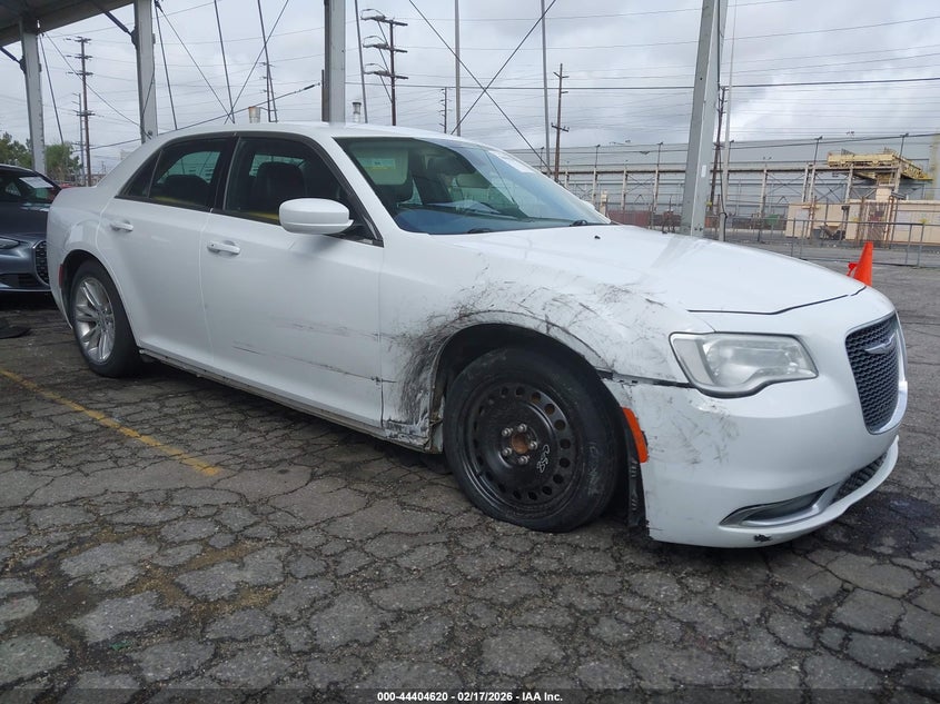 2016 Chrysler 300 Limited