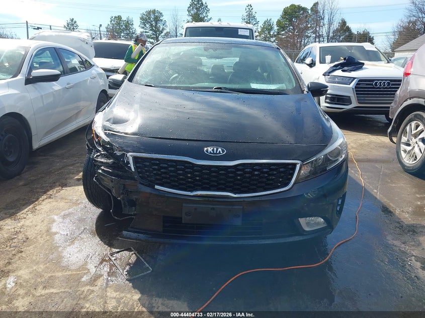 2017 Kia Forte Ex VIN: 3KPFN4A88HE114306 Lot: 44404733