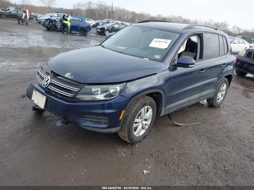 2016 Volkswagen Tiguan S