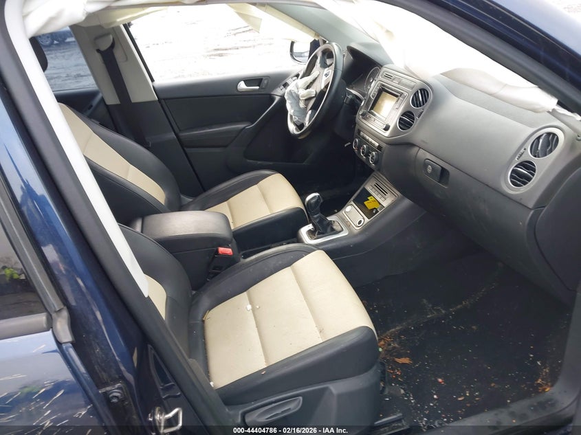 2016 Volkswagen Tiguan S