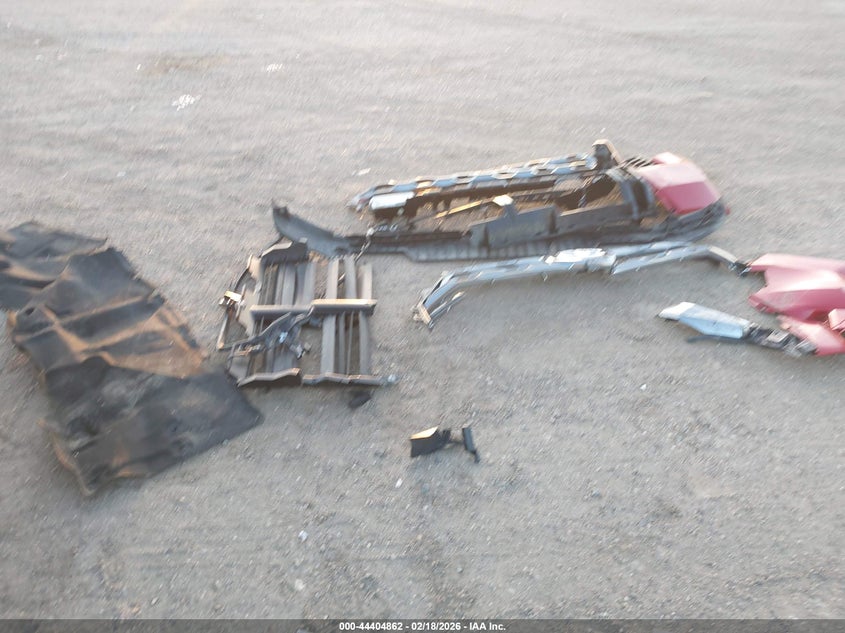 2025 Toyota Tundra Hybrid Platinum Hybrid Crewmax 5.5' Bed VIN: 5TFNC5DB7SX102749 Lot: 44404862