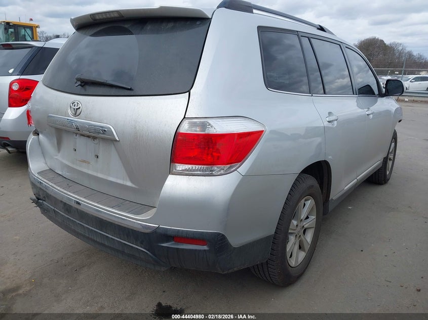 2013 Toyota Highlander Base Plus V6