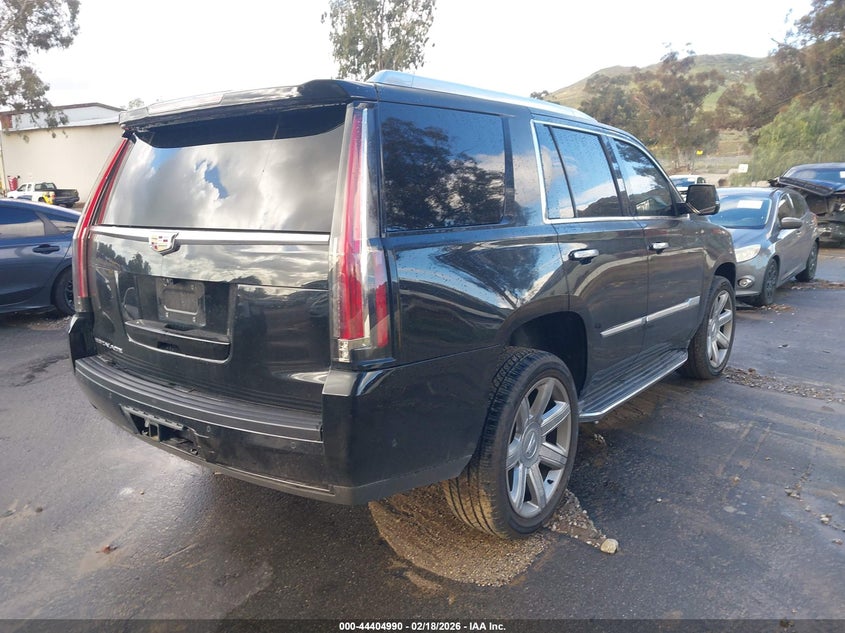 2017 Cadillac Escalade Luxury