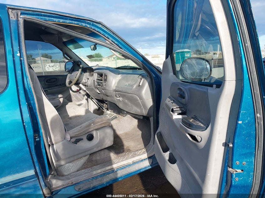 2001 Ford F-150 Xl/Xlt