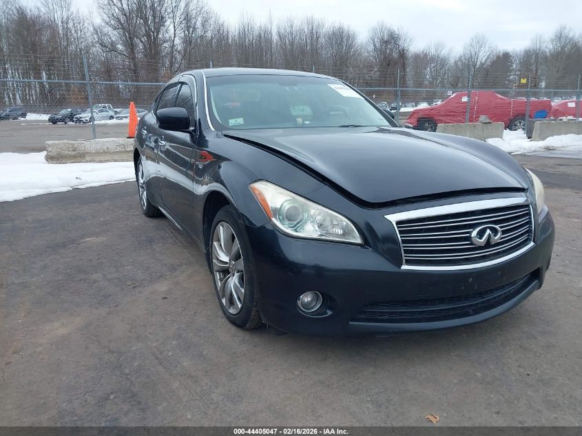 2011 Infiniti M56X
