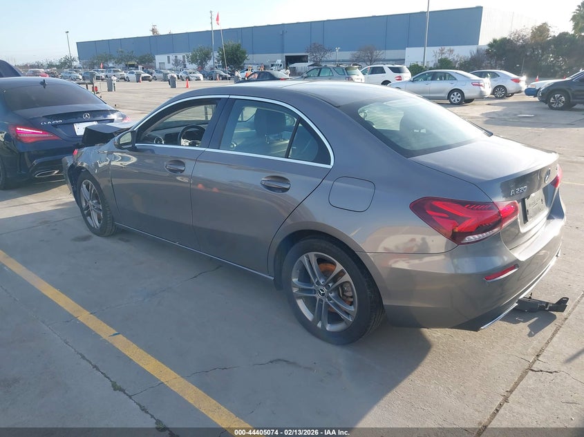 2020 Mercedes-Benz A 220 4Matic