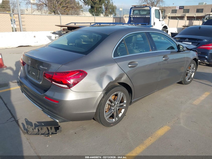 2020 Mercedes-Benz A 220 4Matic