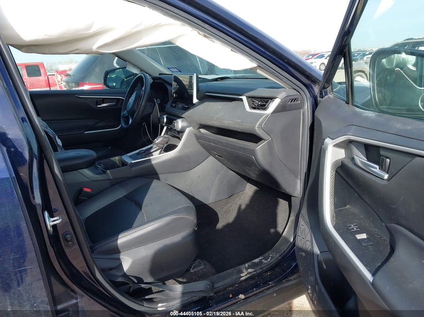 2024 Toyota Rav4 Hybrid Xle Premium