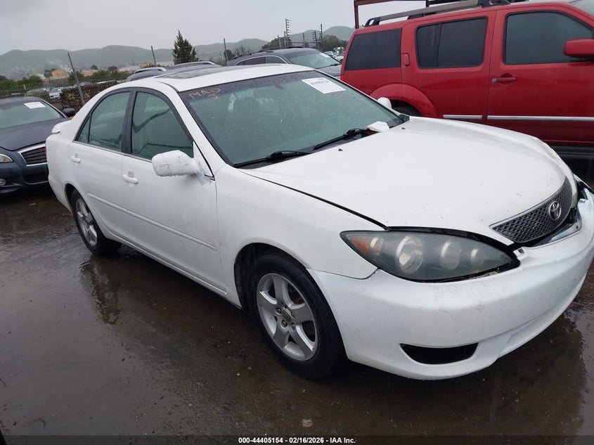 2005 Toyota Camry Se
