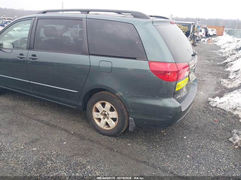 2004 Toyota Sienna Xle