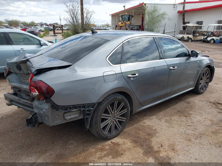 2014 Volkswagen Passat 1.8T Se