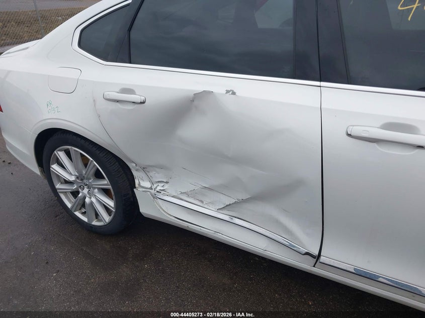 2018 Volvo S90 T6 Inscription VIN: LVY992MLXJP037703 Lot: 44405273