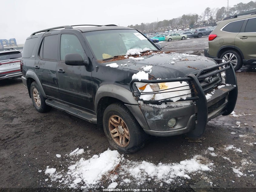 2004 TOYOTA SEQUOIA SR5