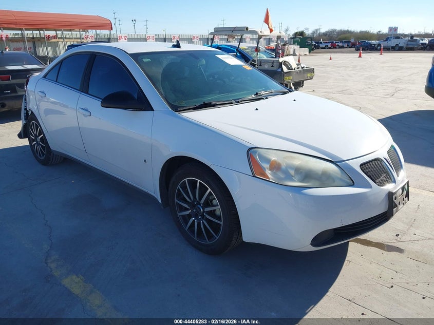 1G2ZG57BX94137531 PONTIAC G6 Photo 1