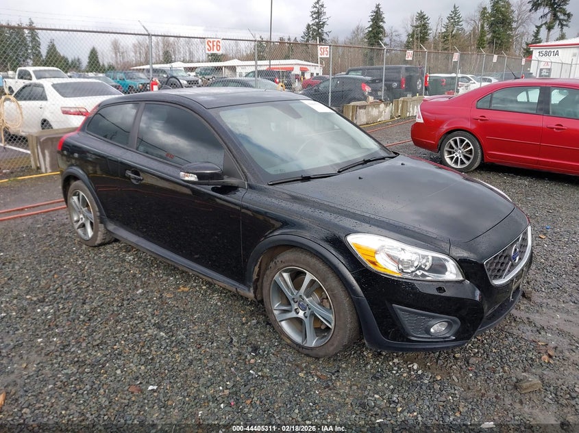2013 VOLVO C30 T5/T5 PLATINUM/T5 PREMIER/T5 PREMIER PLUS/T5 R-DESIGN/T5 R-DESIGN PLATINUM/T5 R-DESIGN PREMIER