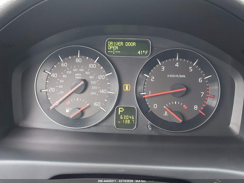 2013 Volvo C30 T5/T5 Platinum/T5 Premier/T5 Premier Plus/T5 R-Design/T5 R-Design Platinum/T5 R-Design Premier VIN: YV1672MK6D2302023 Lot: 44405311