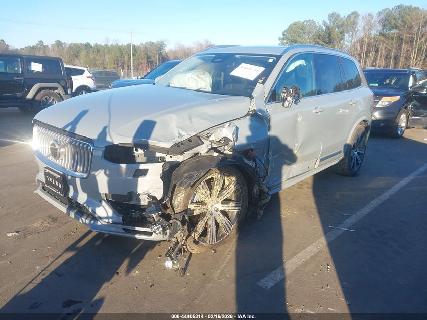 2024 Volvo Xc90 Recharge Plug-In Hybrid T8 Plus Bright Theme 7-Seater