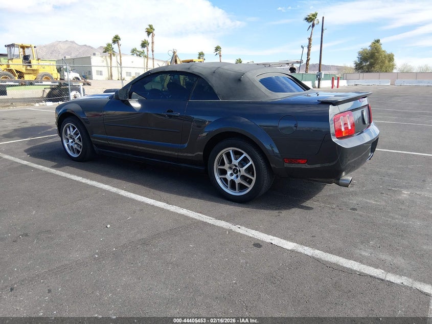 2007 Ford Mustang V6 Deluxe/V6 Premium