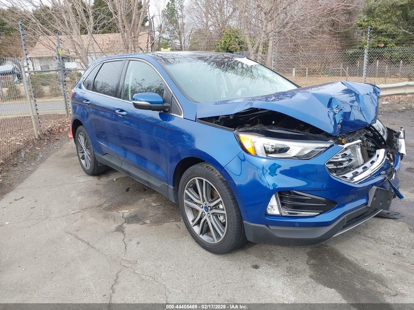 2020 Ford Edge Titanium