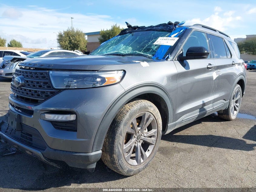 2022 Ford Explorer Xlt