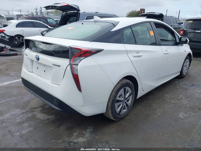 2016 Toyota Prius Three