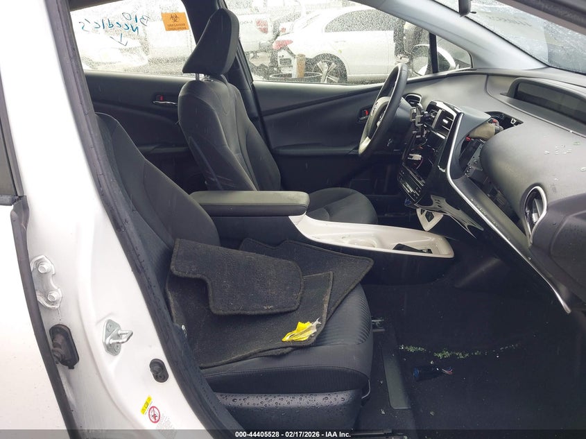 2016 Toyota Prius Three