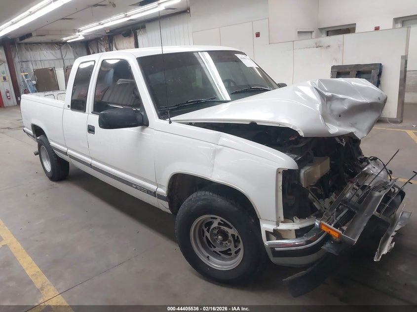 1GCEC19M5WE245641 1998 Chevrolet C1500 Fleetside auction photo 1