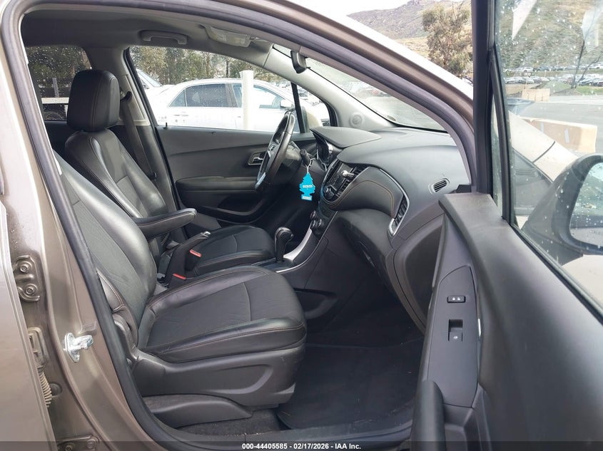 2022 Chevrolet Trax Awd Lt