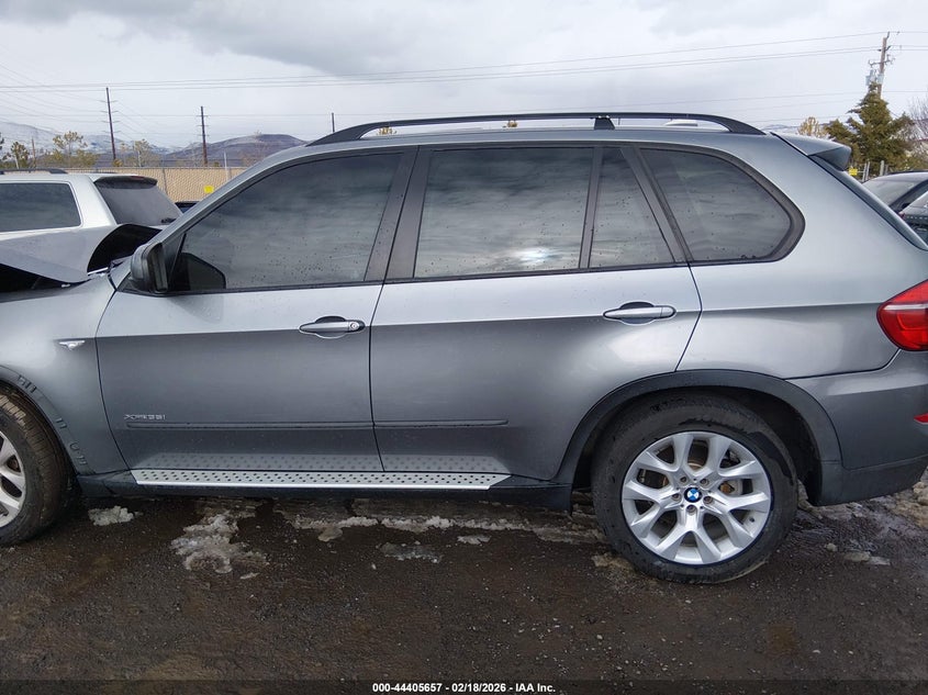 BMW X5 2011 VIN 5UXZV4C50BL406514
