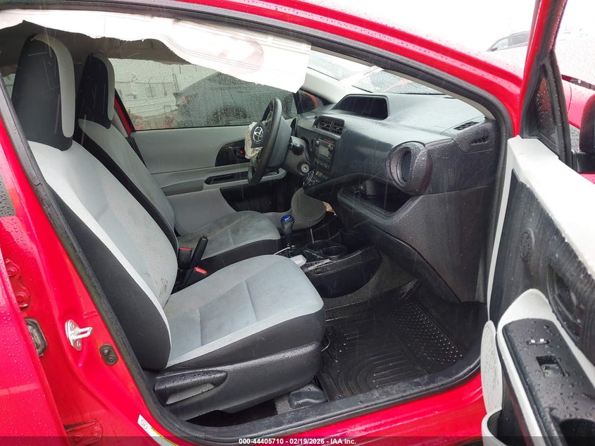 2014 Toyota Prius C One