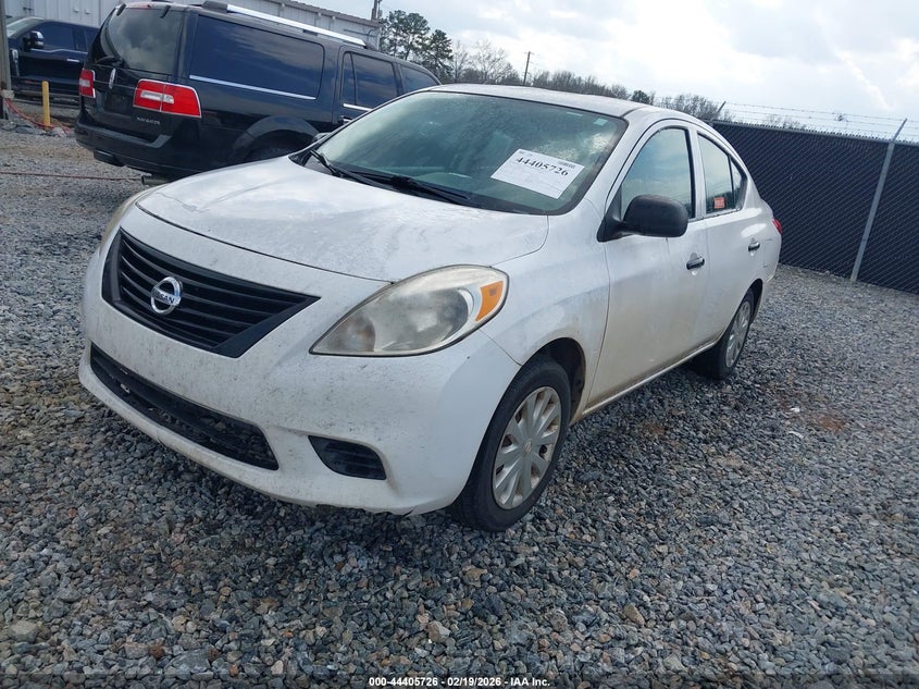 2013 Nissan Versa 1.6 S