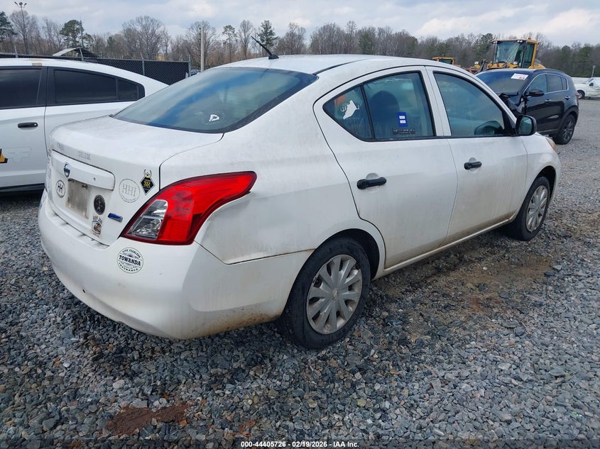 2013 Nissan Versa 1.6 S