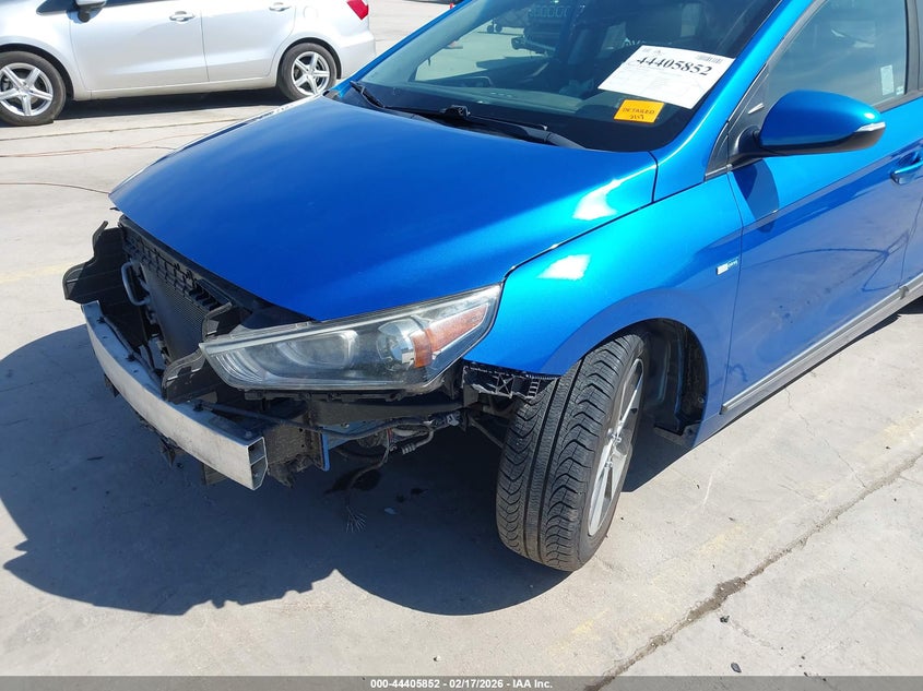 2018 Hyundai Ioniq Electric VIN: KMHC75LH3JU028923 Lot: 44405852