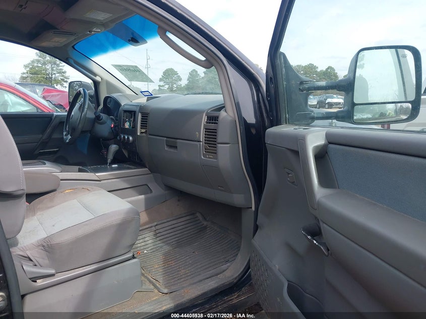 2006 Nissan Titan Se