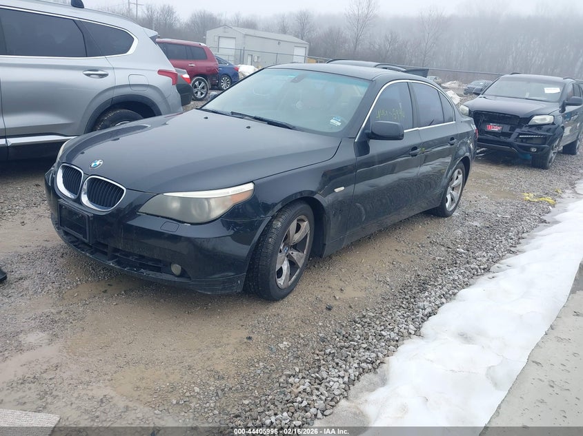 2006 BMW 525I