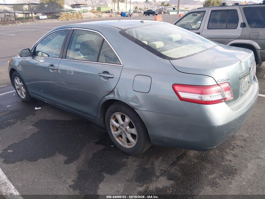 2010 Toyota Camry Le