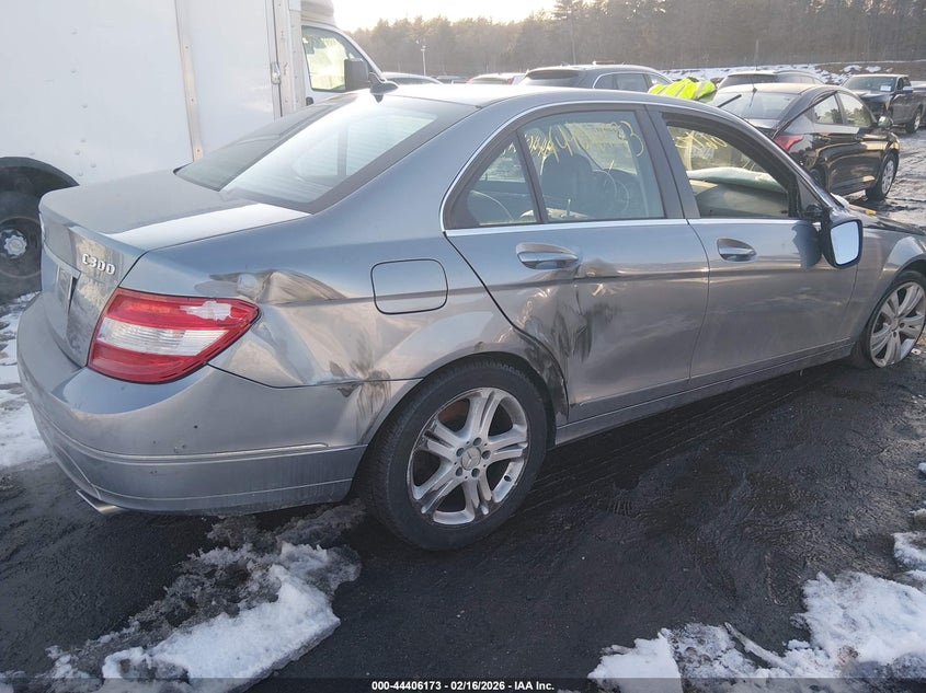 2009 Mercedes-Benz C 300 Luxury 4Matic/Sport 4Matic