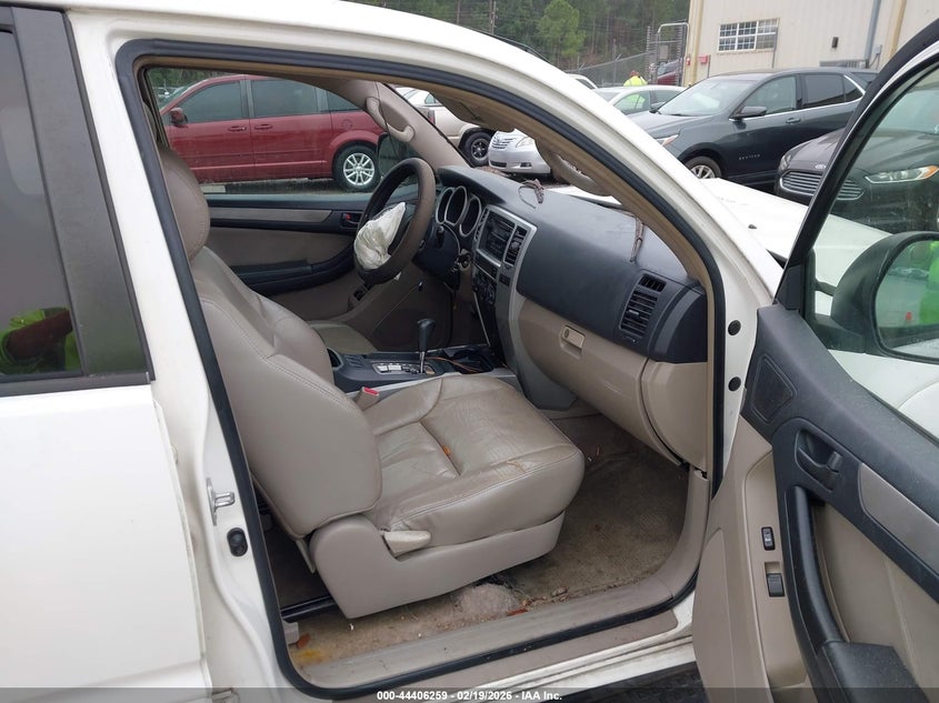 2005 Toyota 4Runner Sr5 V6