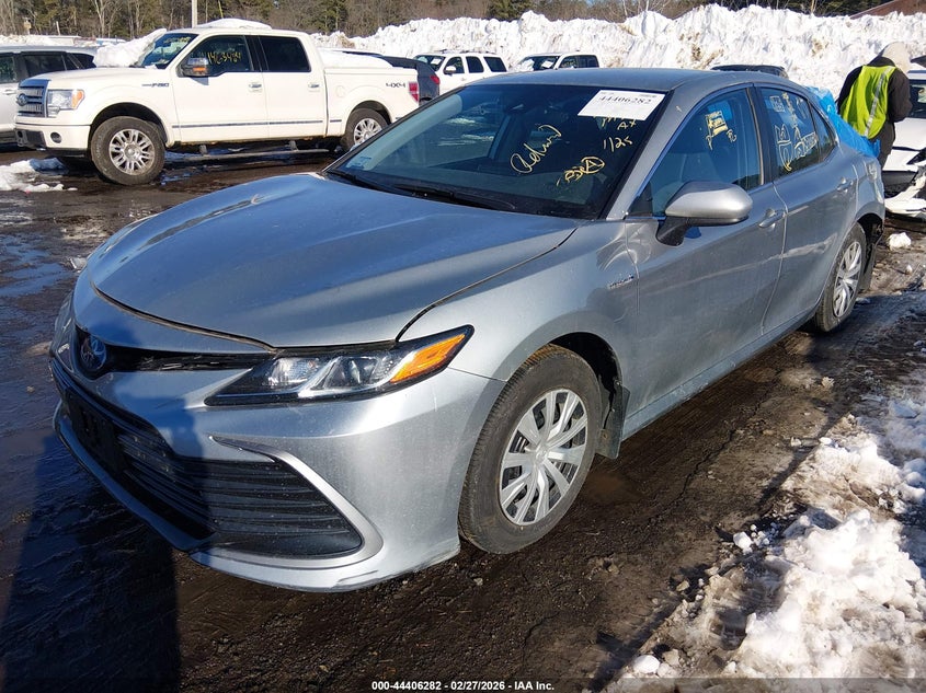 2021 Toyota Camry Le Hybrid