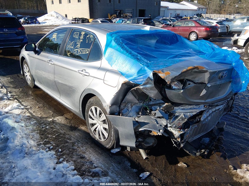 2021 Toyota Camry Le Hybrid