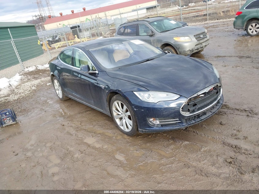 2013 Tesla Model S