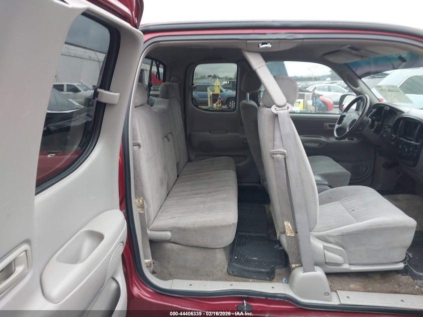 2000 Toyota Tundra Sr5 V8 VIN: 5TBRT3415YS021480 Lot: 44406339