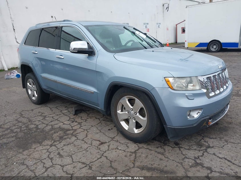 2013 Jeep Grand Cherokee Overland Summit