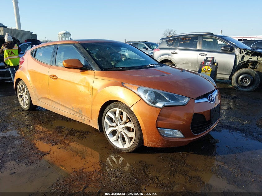 2012 Hyundai Veloster Base W/Black