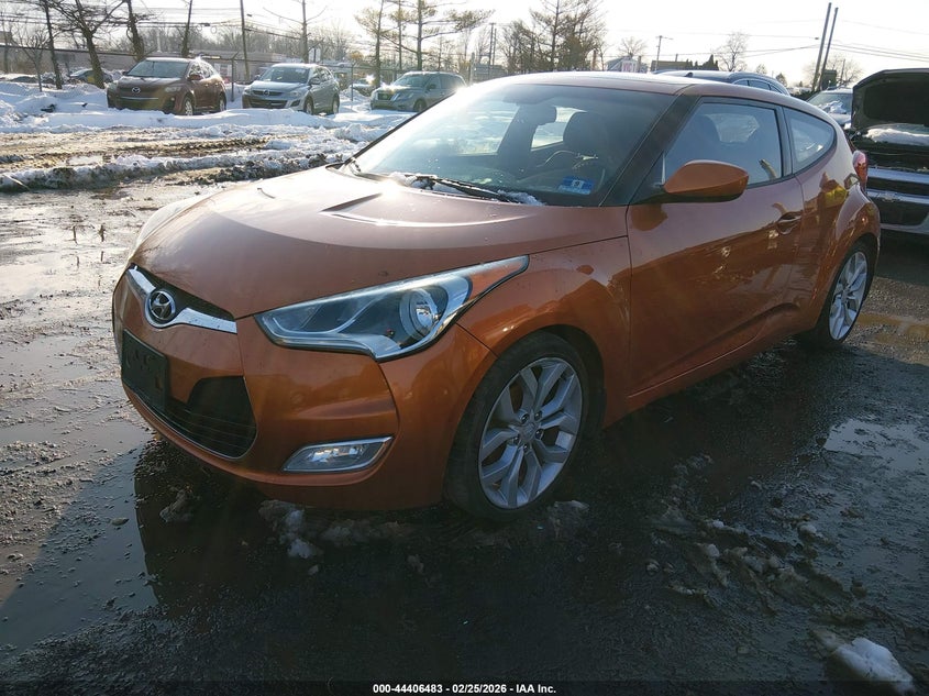 2012 Hyundai Veloster Base W/Black