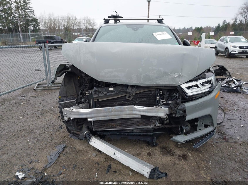 2020 Audi Sq5 Premium Plus Tfsi Quattro Tiptronic VIN: WA1B4AFY4L2122797 Lot: 44406485