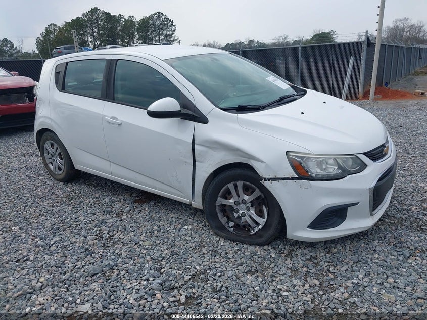2017 CHEVROLET SONIC LT AUTO