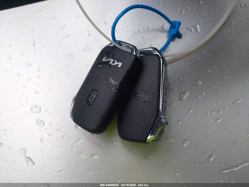 VIN KNDER2AA2S7796839 2025 KIA SELTOS EX
