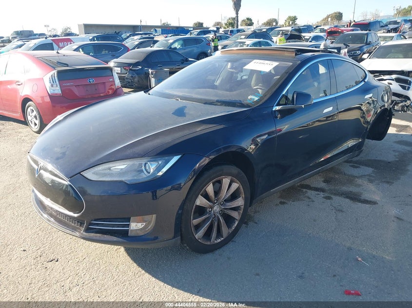 2014 Tesla Model S