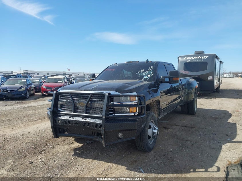 2015 Chevrolet Silverado 3500Hd Lt